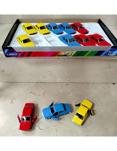 Welly Renault 12 metal çekbırak kapıları açılır