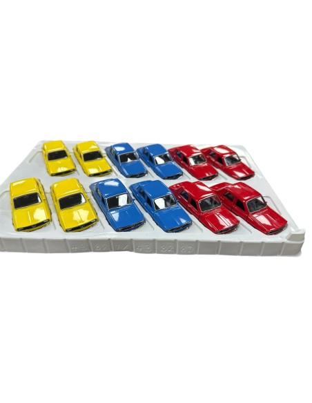 Welly Renault 12 metal çekbırak kapıları açılır