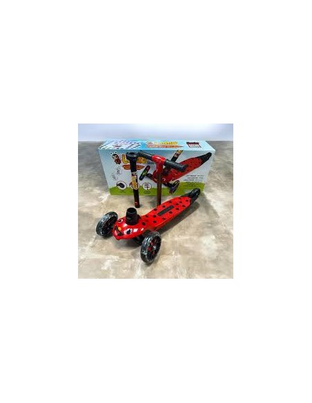 KIRMIZI 3 TEKER IŞIKLI SCOOTER LEDDY DİREKT DİREKSİYONDAN DÖNME ÖZELİKLİ